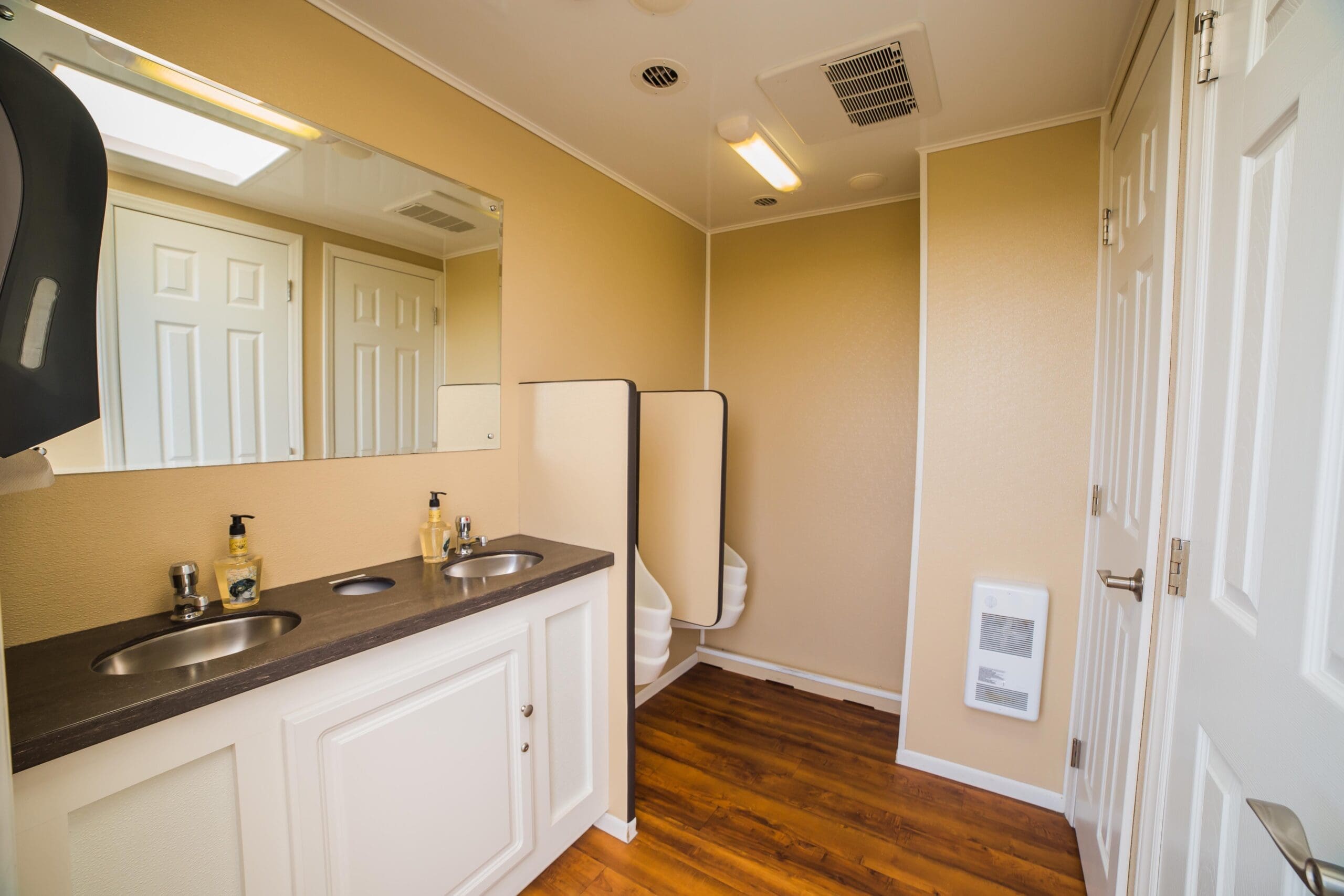Gold-Series-Restroom-Trailer2-scaled-1